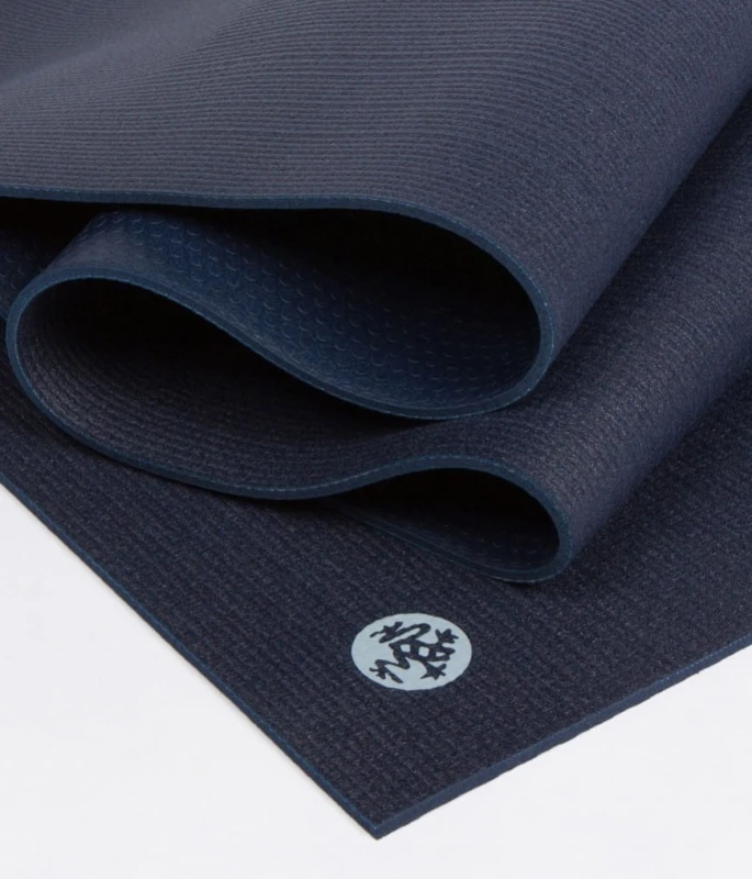 Manduka Prolite Midnight-1.jpg