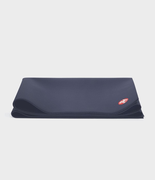 Manduka Pro Travel Midnight-1.jpg