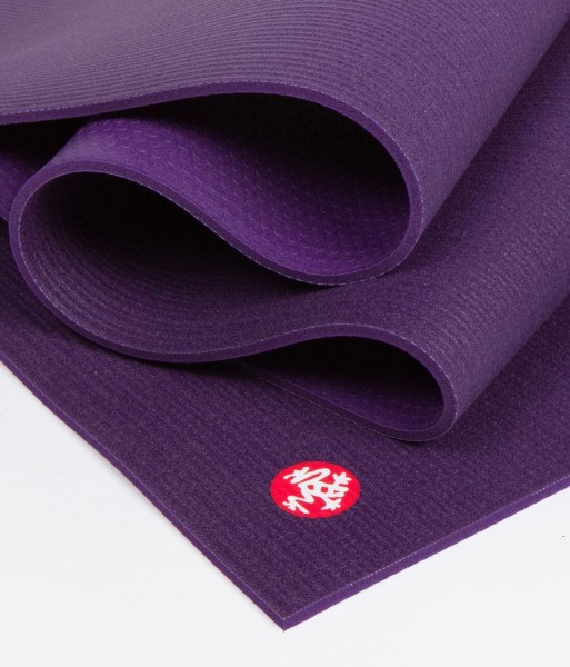 Manduka Pro Black Magic purple.jpg