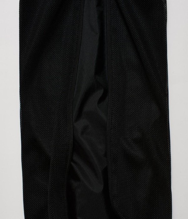 Manduka Breath black-2.jpg