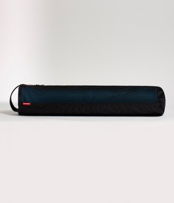Manduka Breath black.jpg