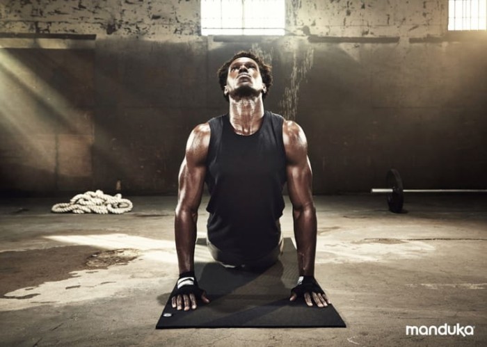 Manduka X Black-5.jpg