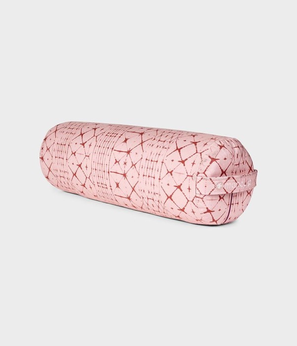 Manduka round deep dye coral.jpg