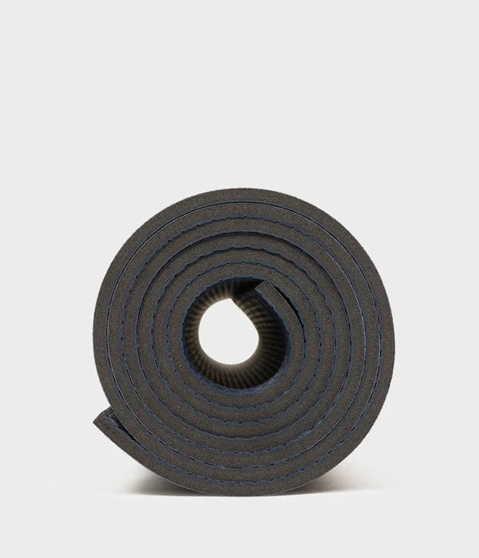 Manduka GRP Midnight-3.jpg