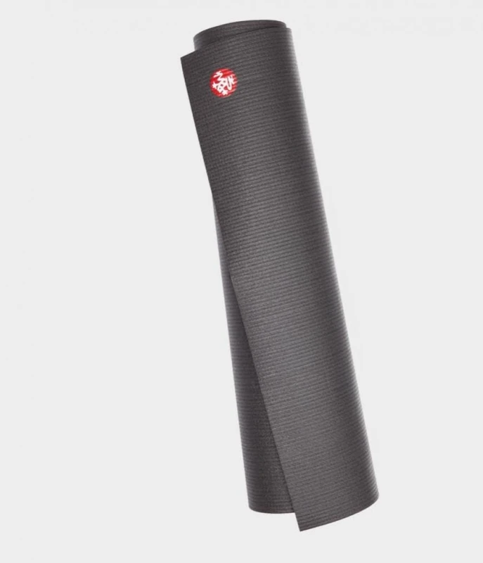 Manduka Pro Black-1.jpg