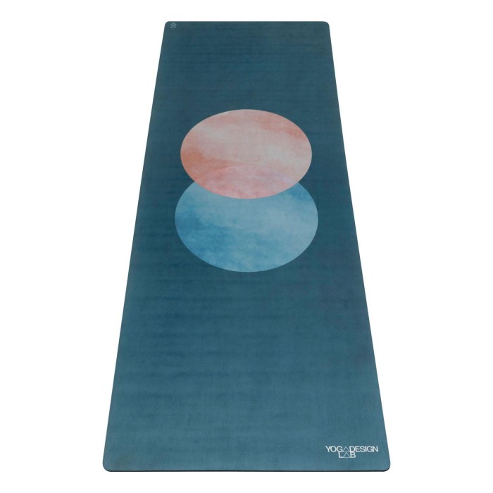 yoga design lab Atlas.jpg