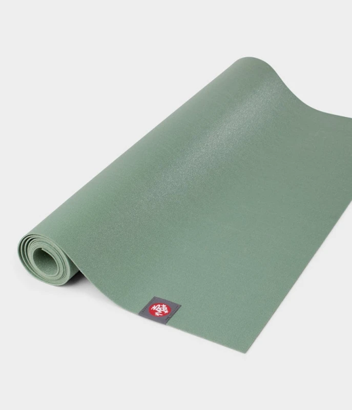 Manduka SuperLite Leaf green.jpg