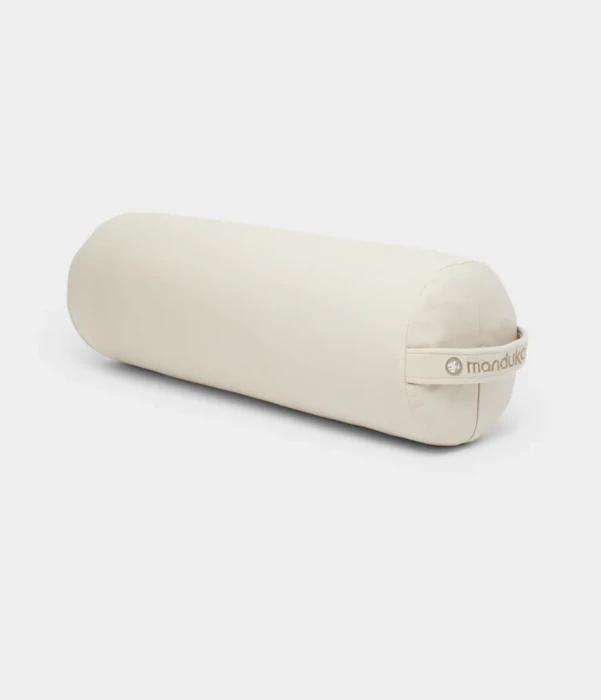 manduka bolster round sand.webp