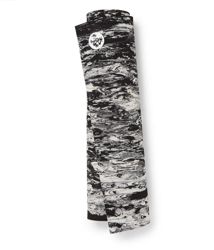 Manduka Rheo Czarno biała - 1.jpg