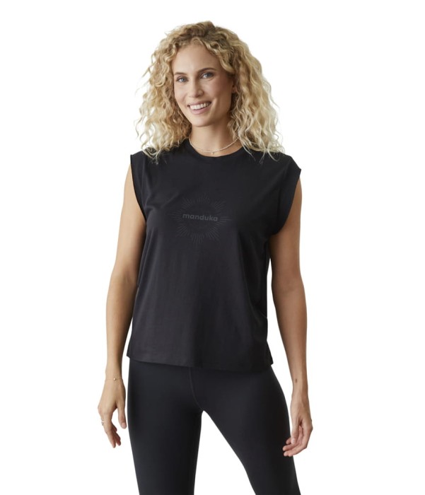 Manduka Warrior Tee Bezrękawnik Black.jpg
