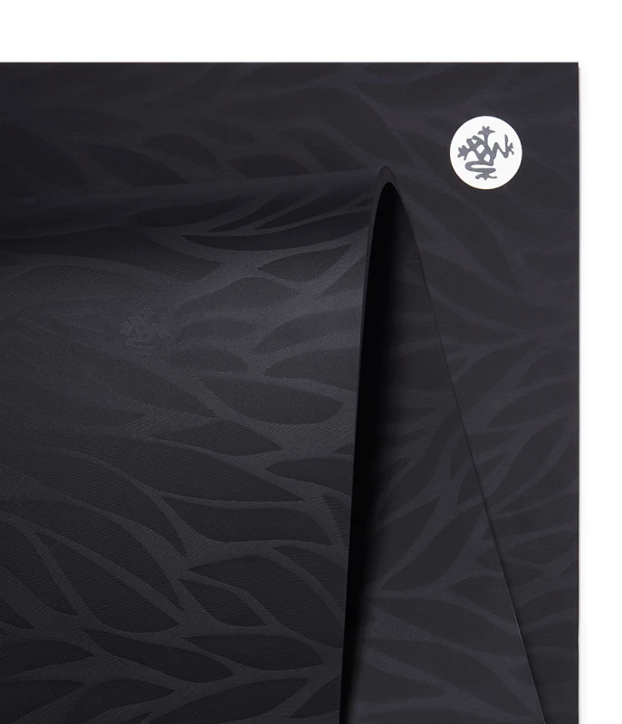 Manduka Cloud Pilates Black-2.jpg